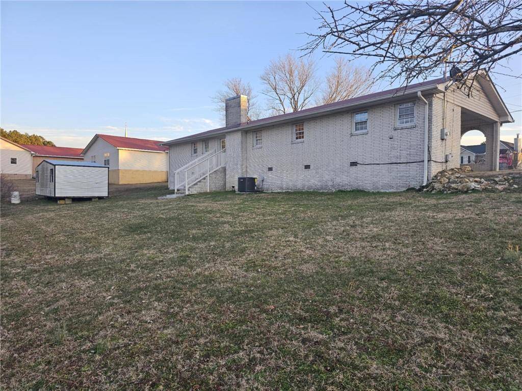 Rockmart, GA 30153,332 Stringer RD