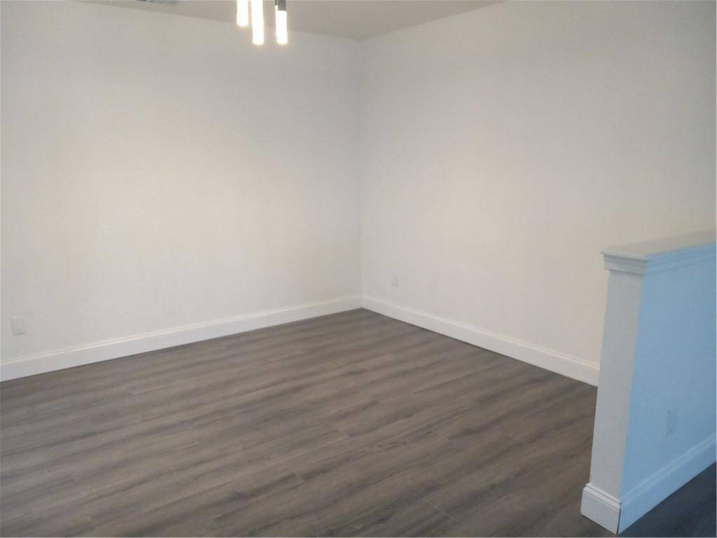 Decatur, GA 30034,8204 WALDROP
