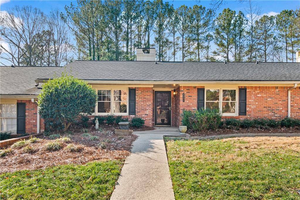 Peachtree Corners, GA 30092,6408 W Deer Hollow WAY