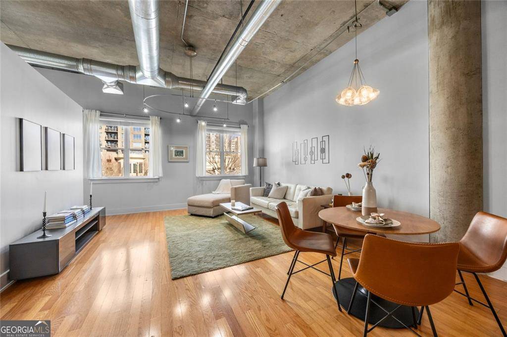 Atlanta, GA 30309,1058 Piedmont AVE NE #302