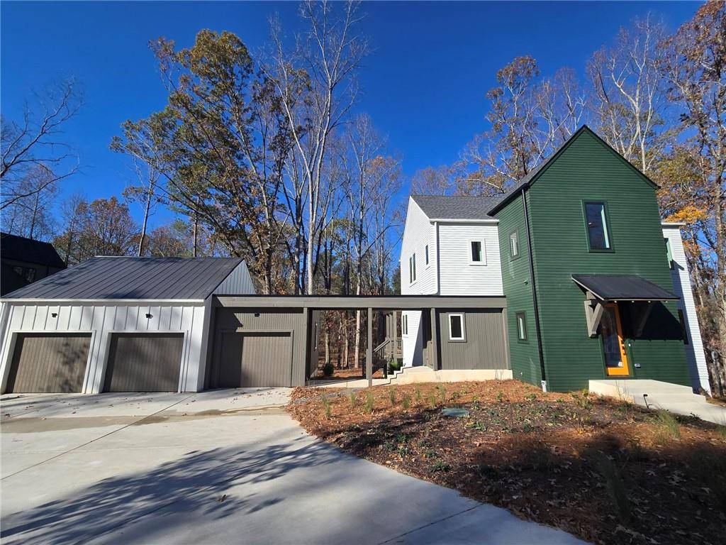 Roswell, GA 30075,135 Cedarwood LN