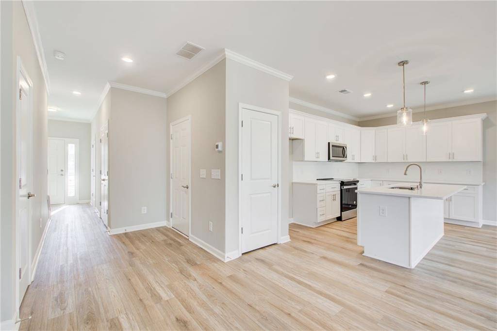Newnan, GA 30265,93 PORTICO PL