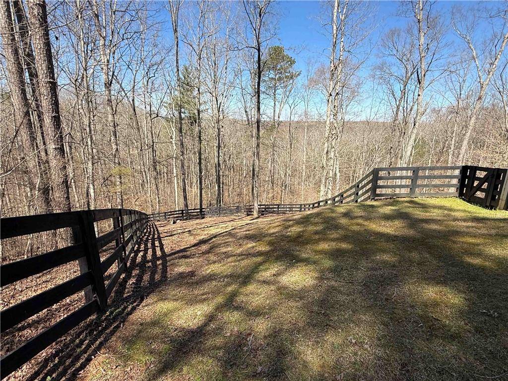 Ball Ground, GA 30107,8850 Matt HWY