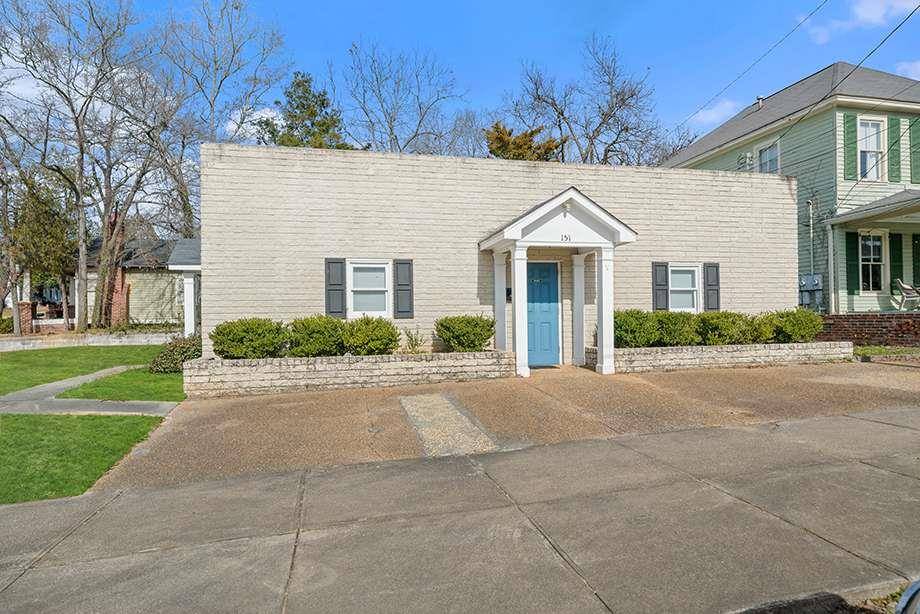 Milledgeville, GA 31061,151 W Washington ST W