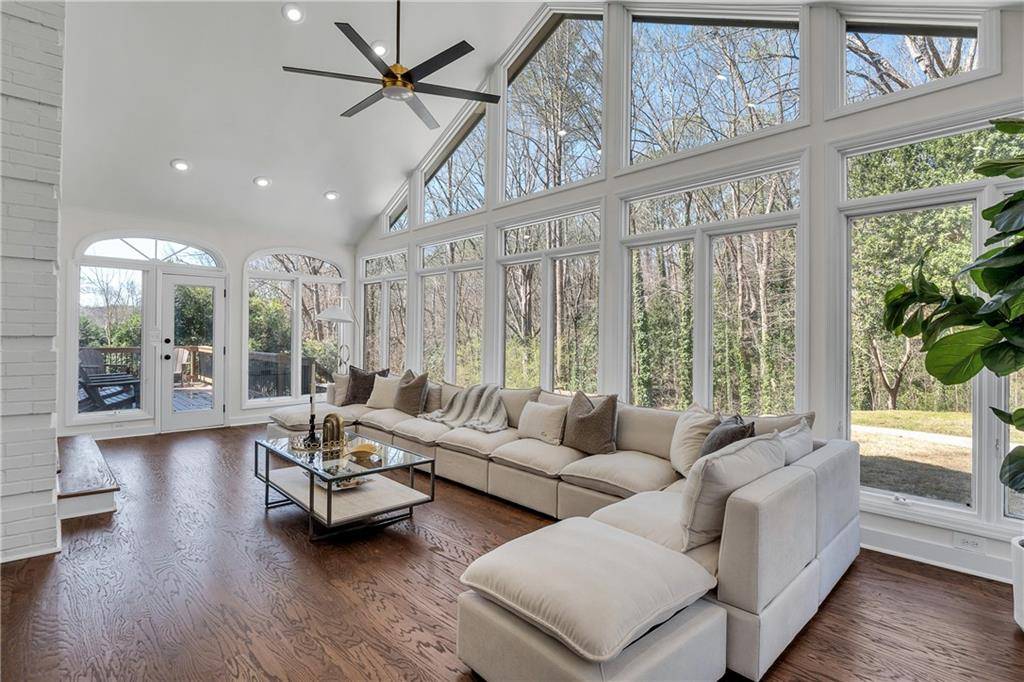Sandy Springs, GA 30328,7110 Brandon Mill
