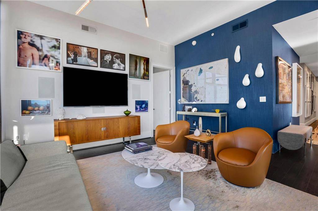 Atlanta, GA 30309,1065 Peachtree ST NE #3102