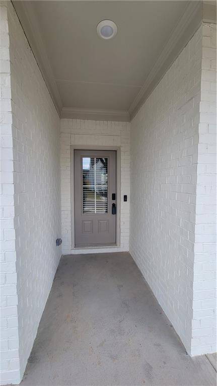 Flowery Branch, GA 30542,7085 Branch Creek CV