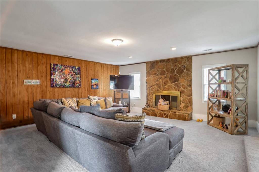 Conyers, GA 30012,1619 Ridgeview DR NW