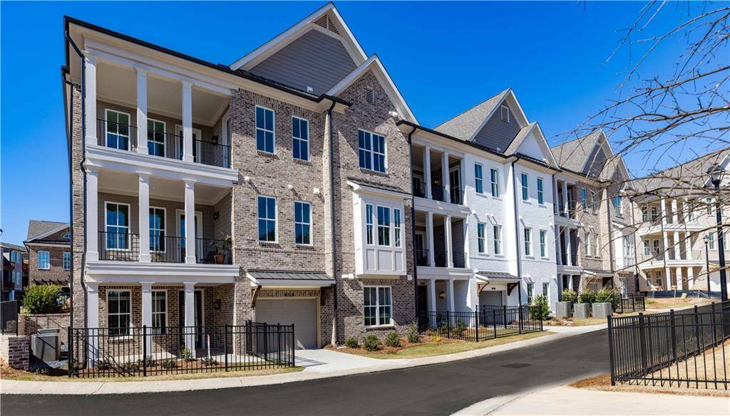 Peachtree Corners, GA 30092,3808 Osprey Ridge RD #225