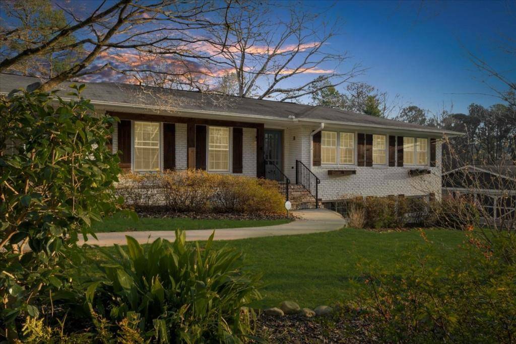 Norcross, GA 30071,496 Longview DR