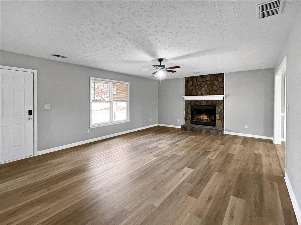 Covington, GA 30014,165 Riverbend DR