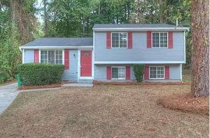 Stone Mountain, GA 30088,2036 Countydown LN