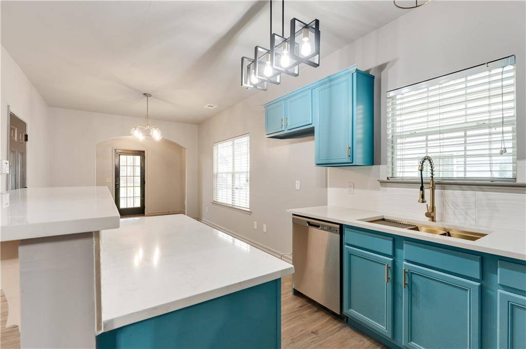 Atlanta, GA 30311,3236 Tallon LN SW