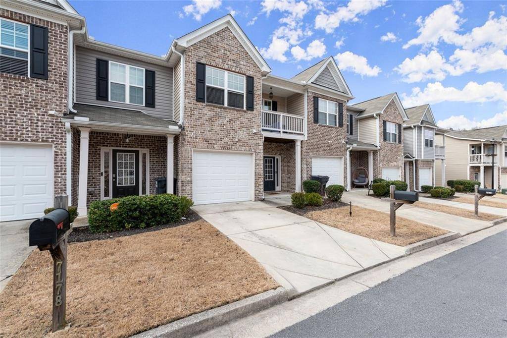 Austell, GA 30168,7174 FRINGE FLOWER DR #21