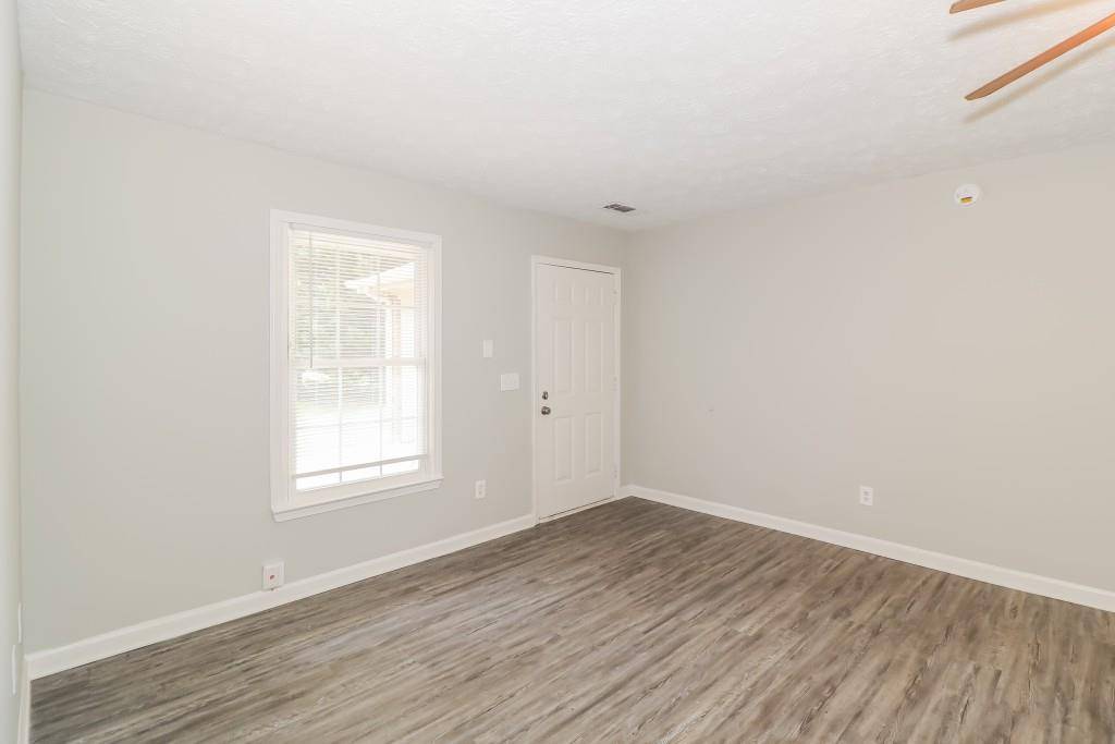 Covington, GA 30016,20 Oak Wood LN