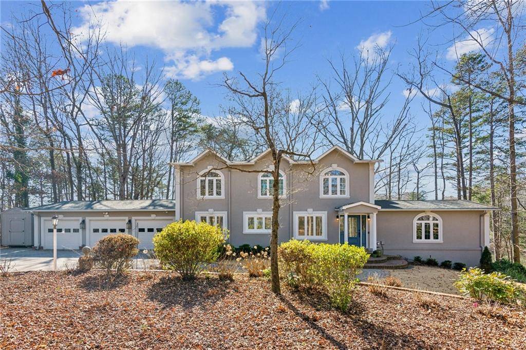 Cumming, GA 30040,213 Pine Crest DR