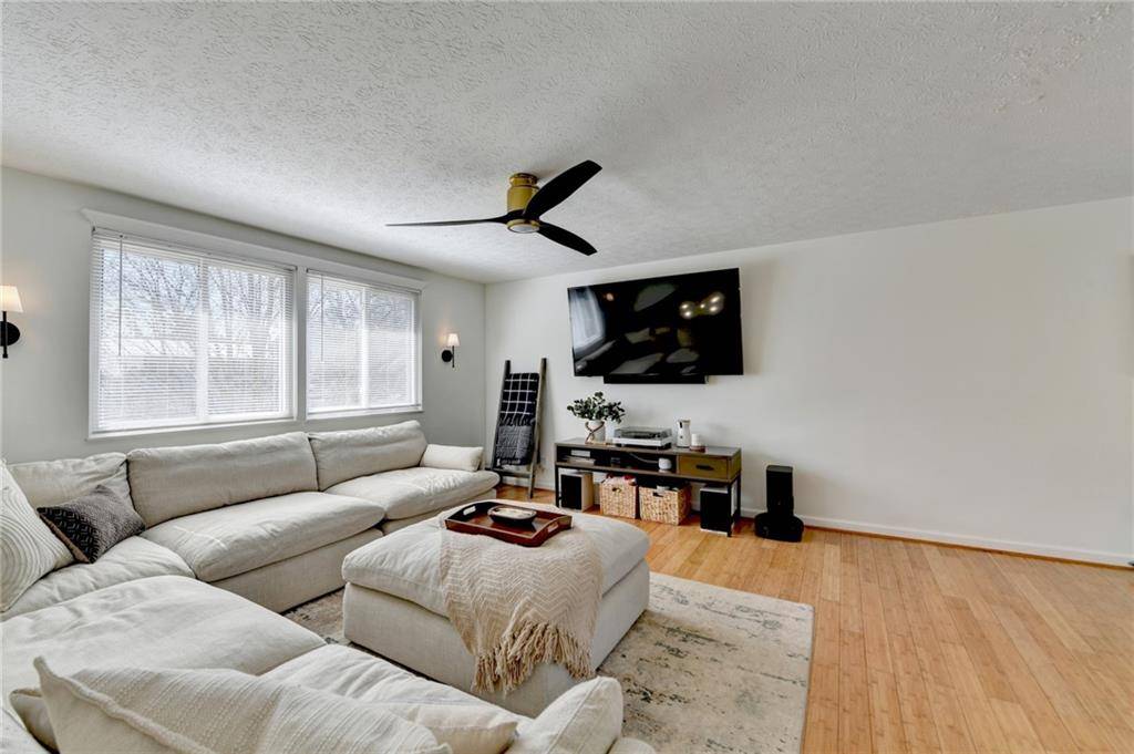 Roswell, GA 30076,1230 Worthington Hills DR