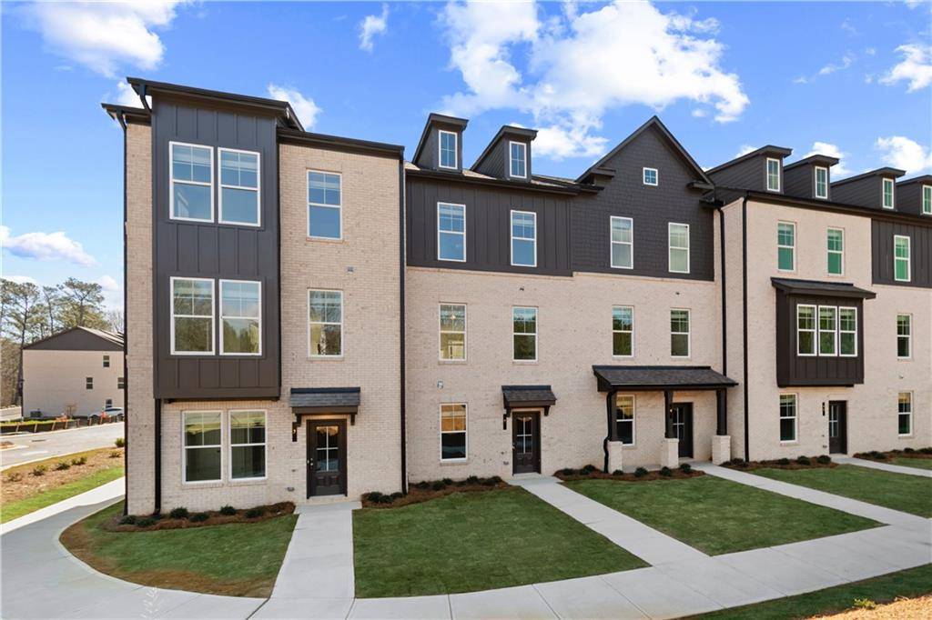 Newnan, GA 30265,5 Daybreak LN