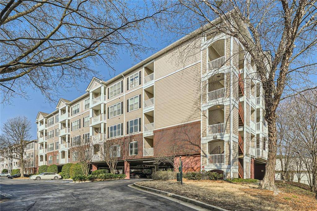 Dunwoody, GA 30338,4333 Dunwoody Park DR #3406