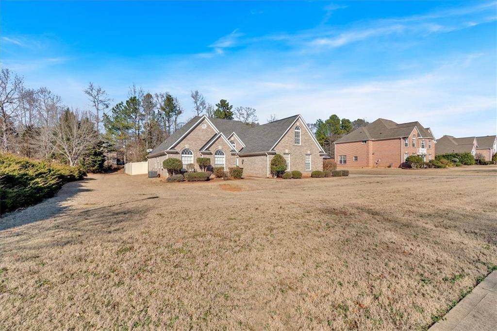 Stockbridge, GA 30281,521 James Ridge LN