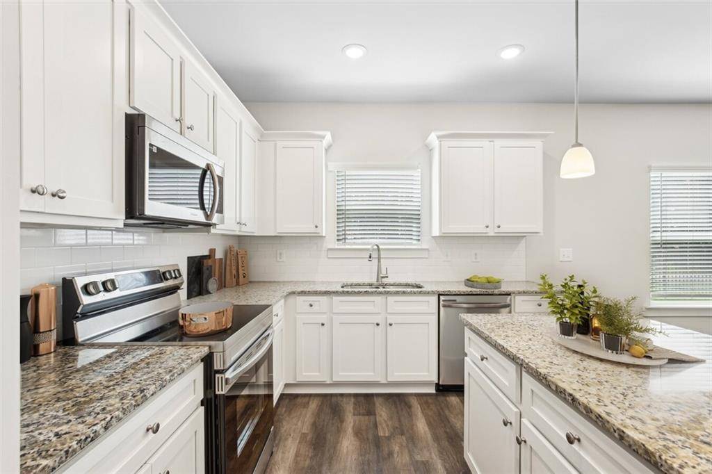 Dallas, GA 30132,2300 Paris RD #Alexander F