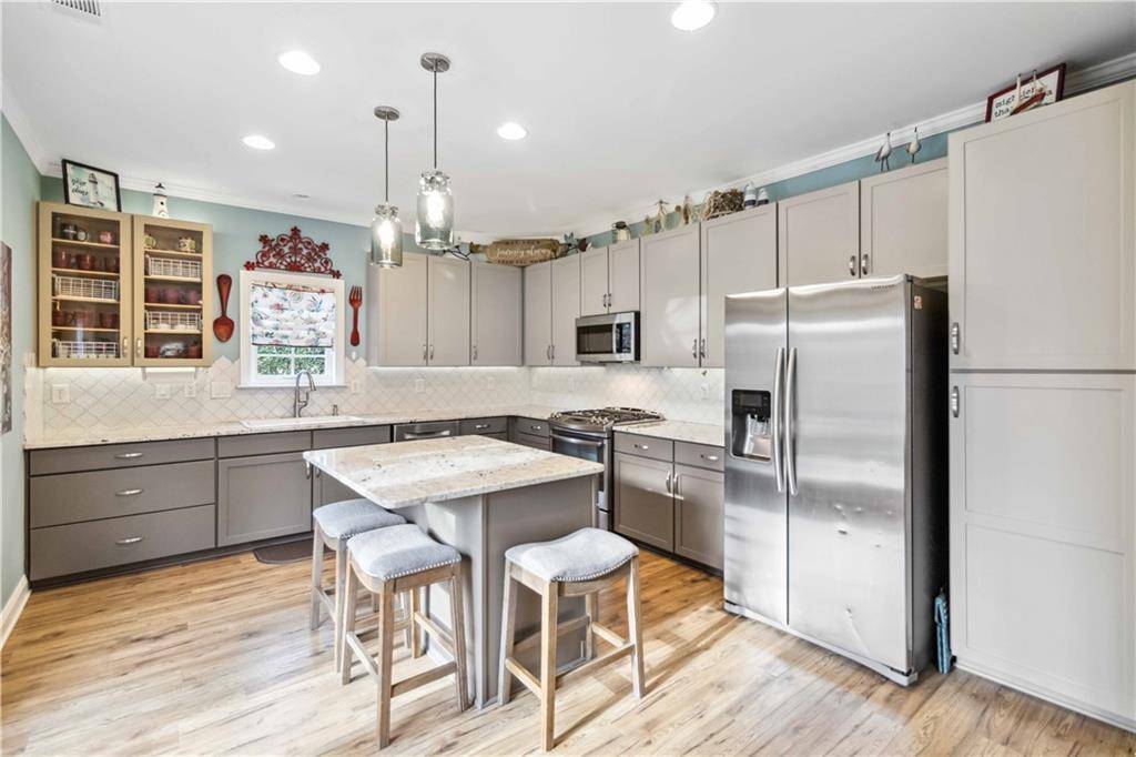 Flowery Branch, GA 30542,7856 Keepsake LN