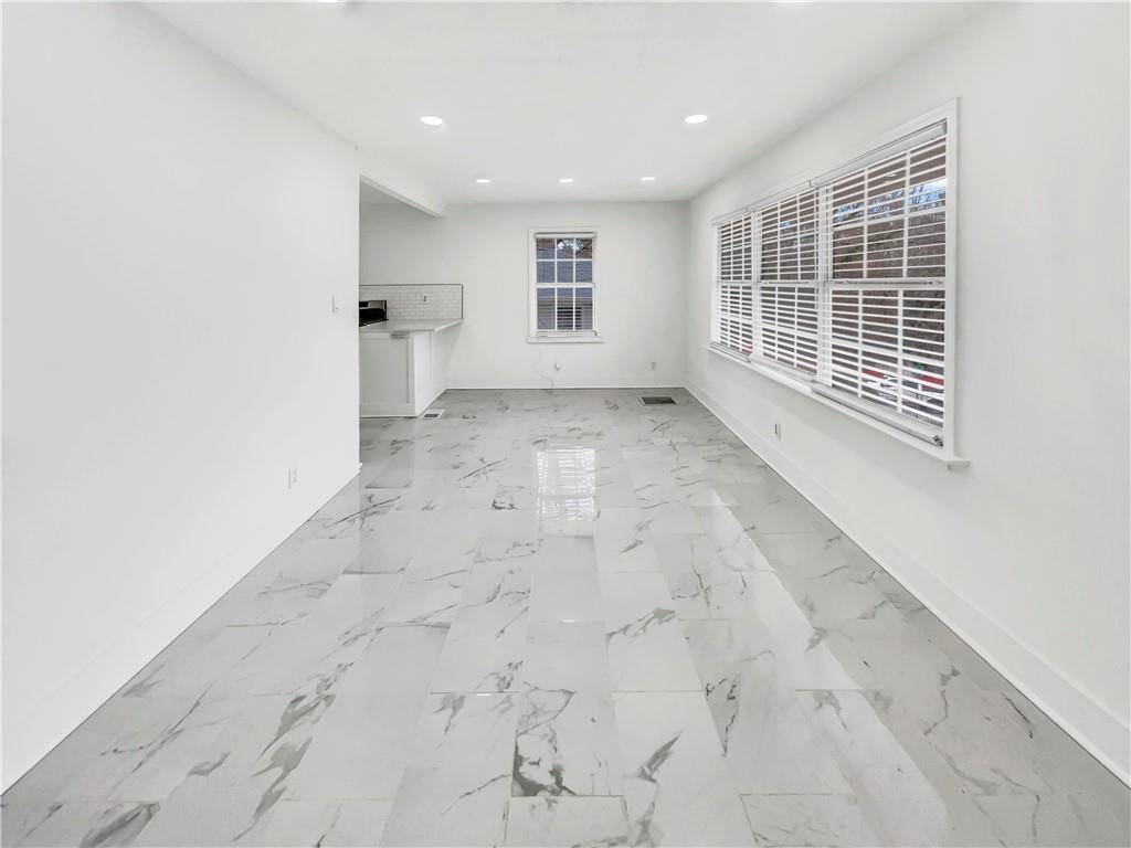 Atlanta, GA 30314,136 Victor CIR NW
