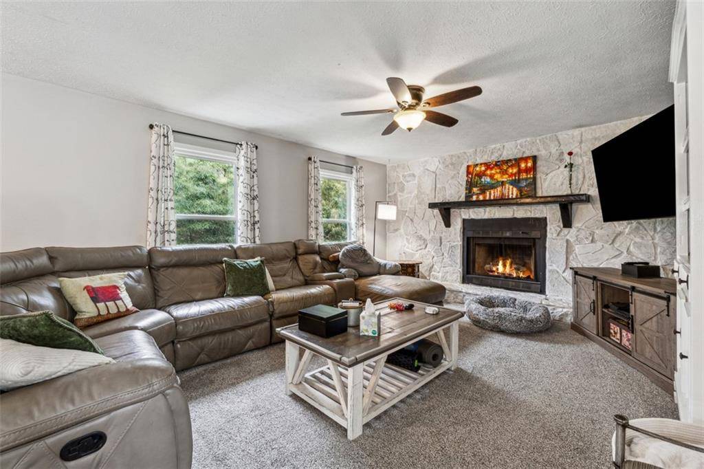 Woodstock, GA 30188,605 JEFFREY CT