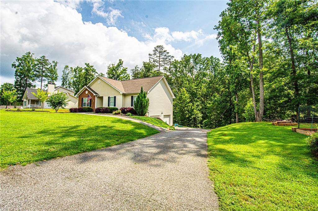 Dahlonega, GA 30533,350 Brookwoods LN