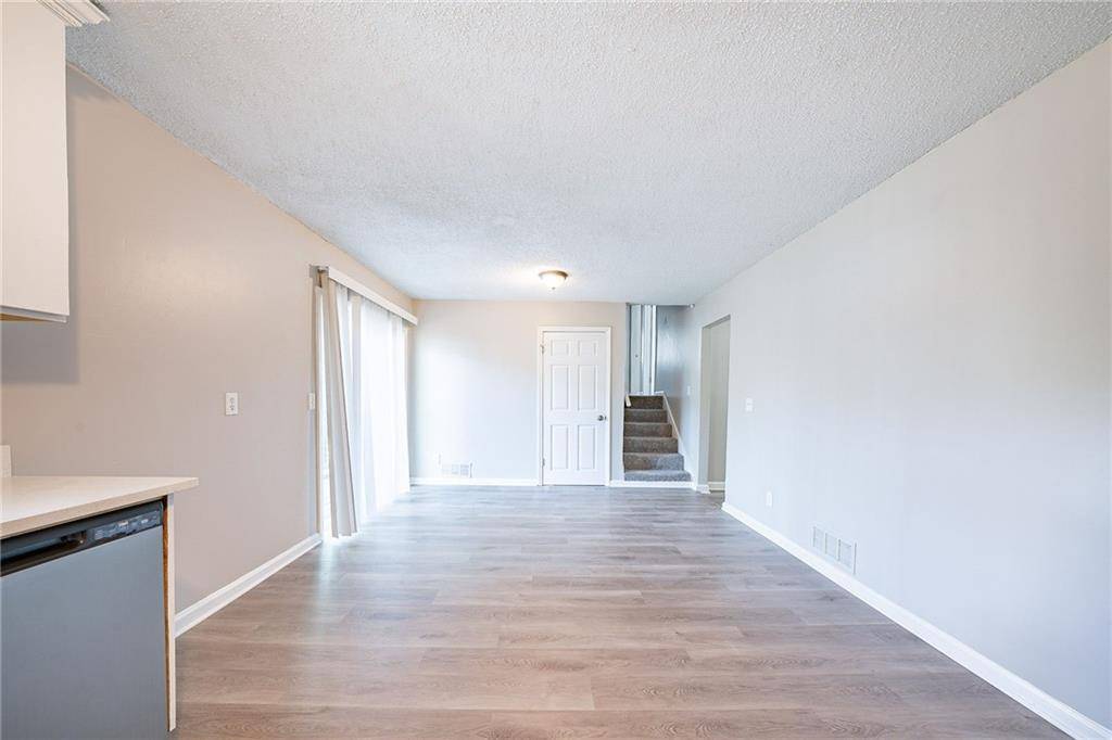 Riverdale, GA 30274,8904 Creekwood CT