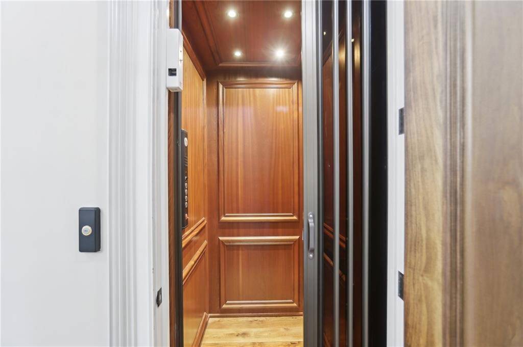 Sandy Springs, GA 30342,440 Belada BLVD