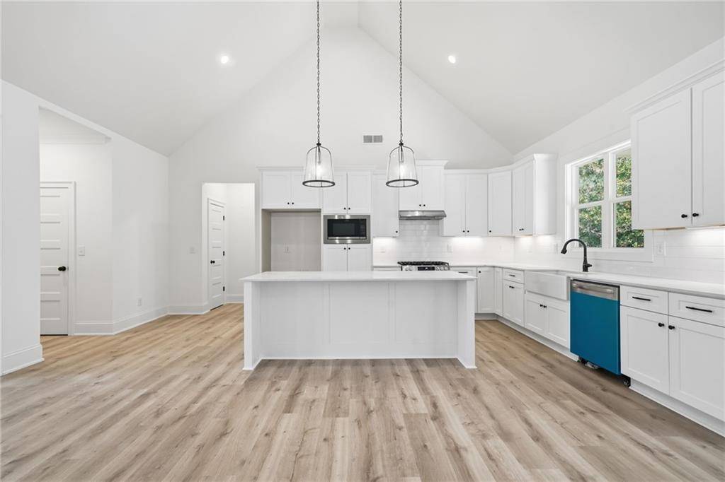 Calhoun, GA 30701,107 Bob White DR