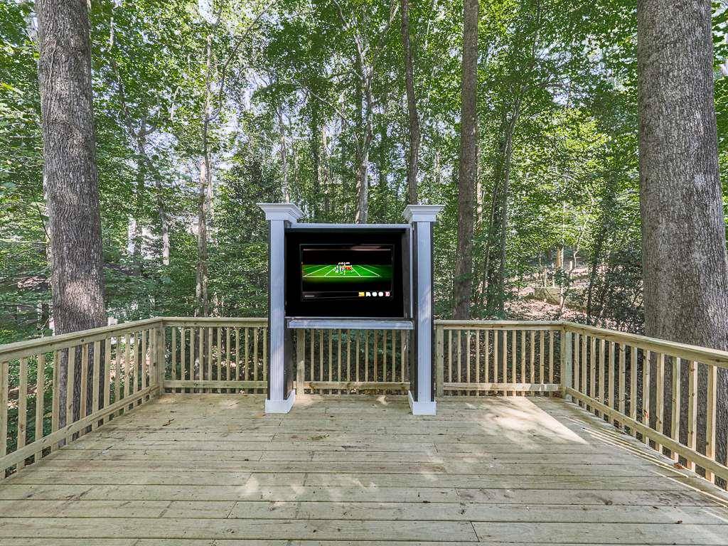 Brookhaven, GA 30319,1564 Bubbling Creek RD