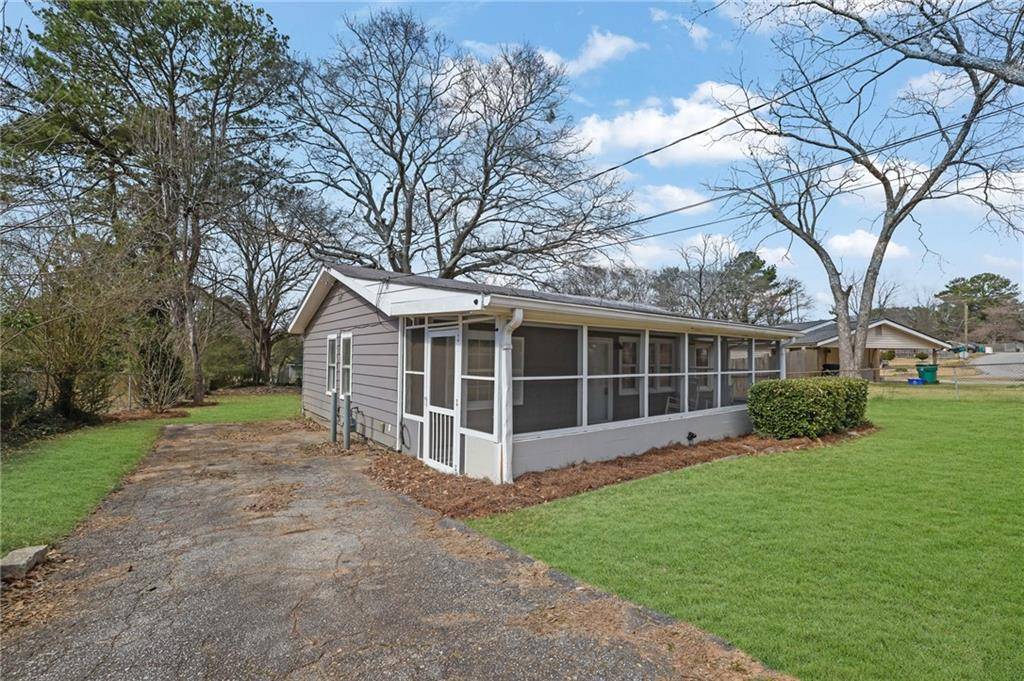 Smyrna, GA 30082,2880 Hall DR SE