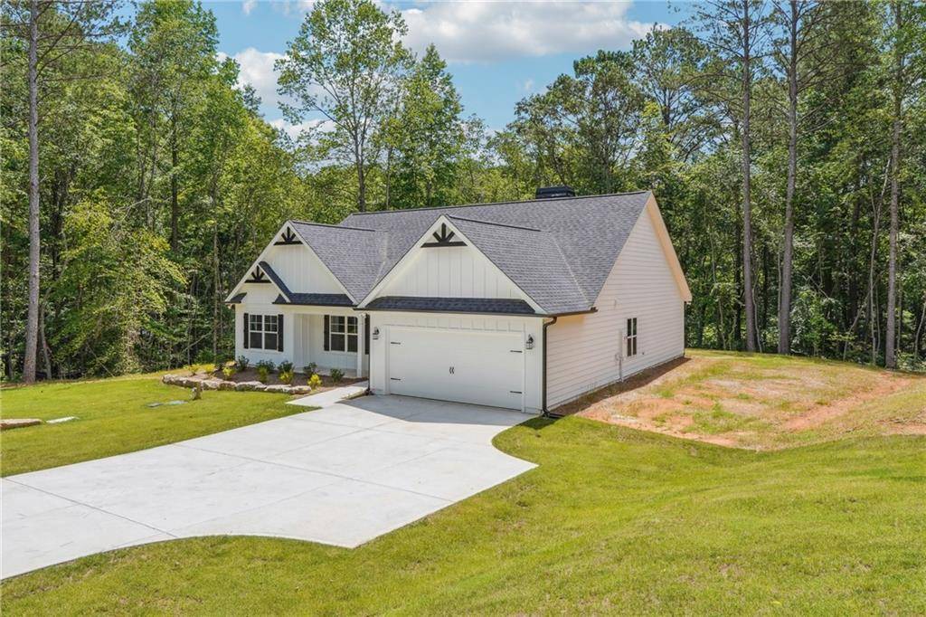 Talking Rock, GA 30175,7407 Highway 136 West