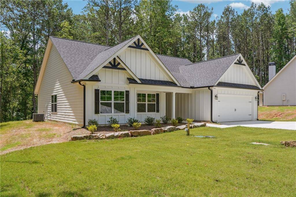 Talking Rock, GA 30175,7407 Highway 136 West