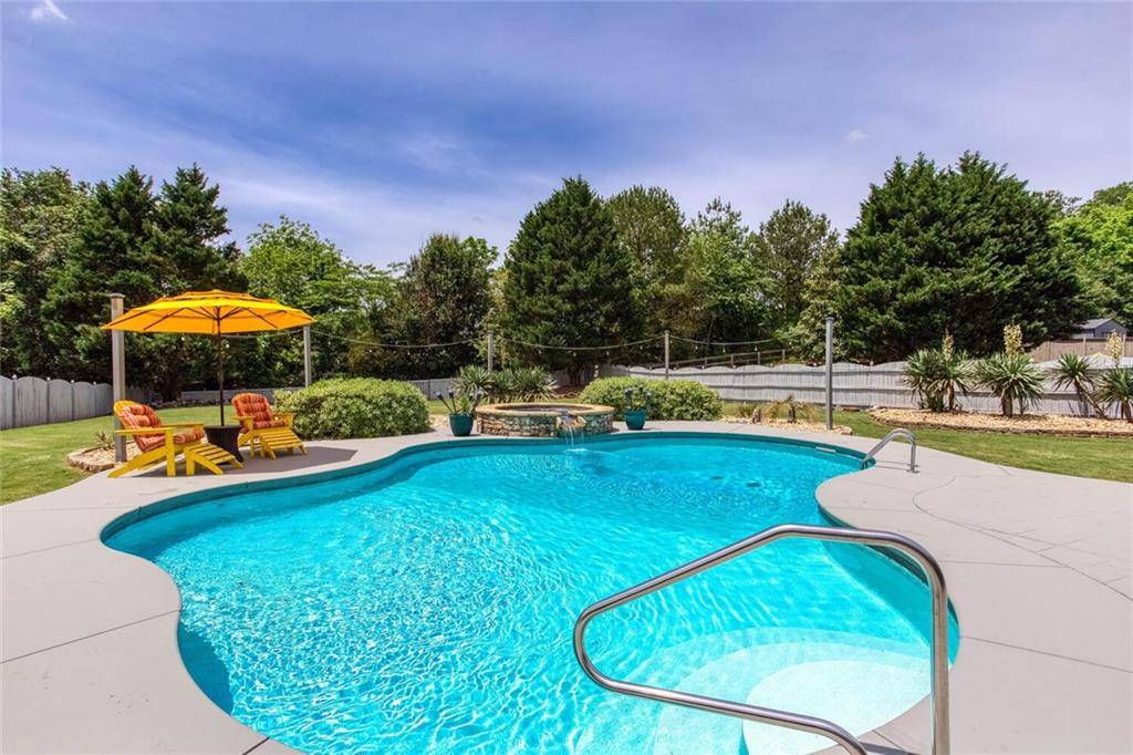 Marietta, GA 30064,820 NOB RIDGE DR