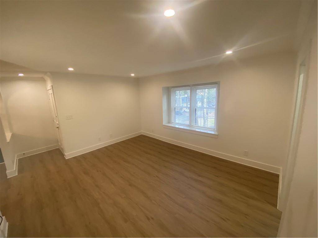 Atlanta, GA 30327,145 Amherst PL NW