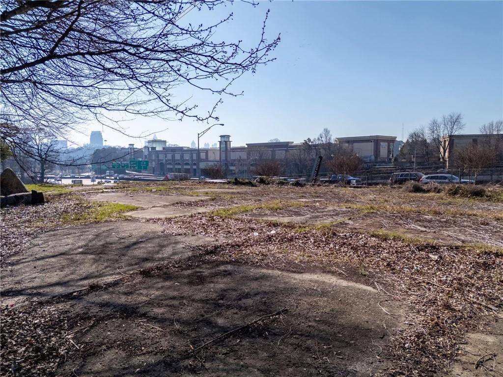 Atlanta, GA 30318,1849 Howell Mill RD NW