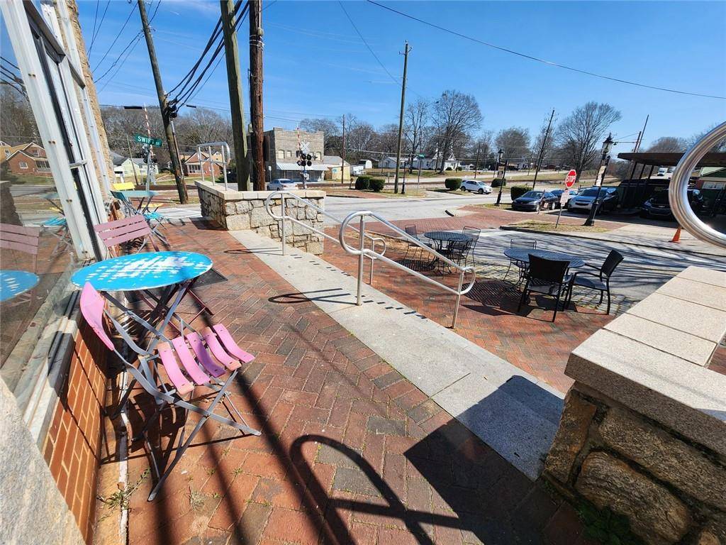 Lithonia, GA 30058,6984 Main ST