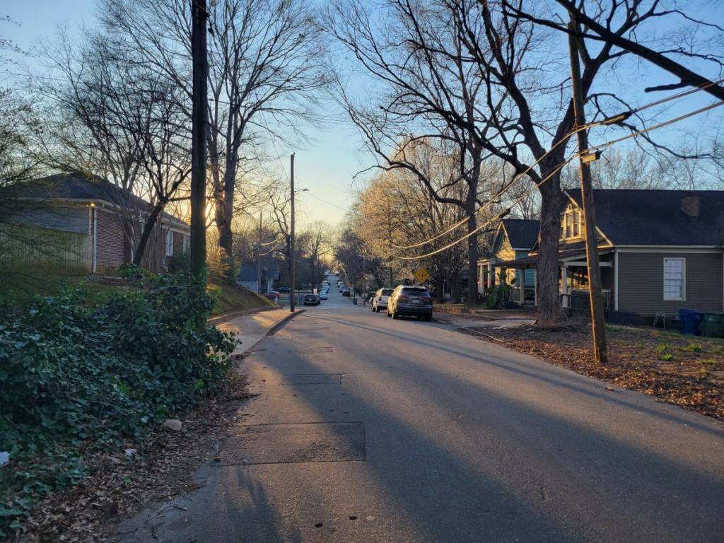Atlanta, GA 30310,1234 Oak ST SW