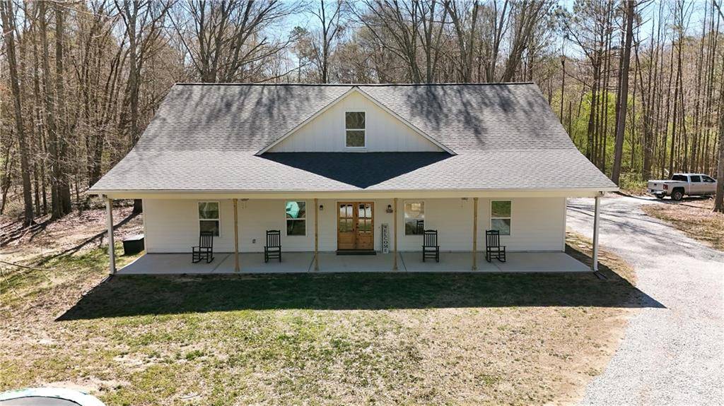 Statham, GA 30666,90 Jefferson RD