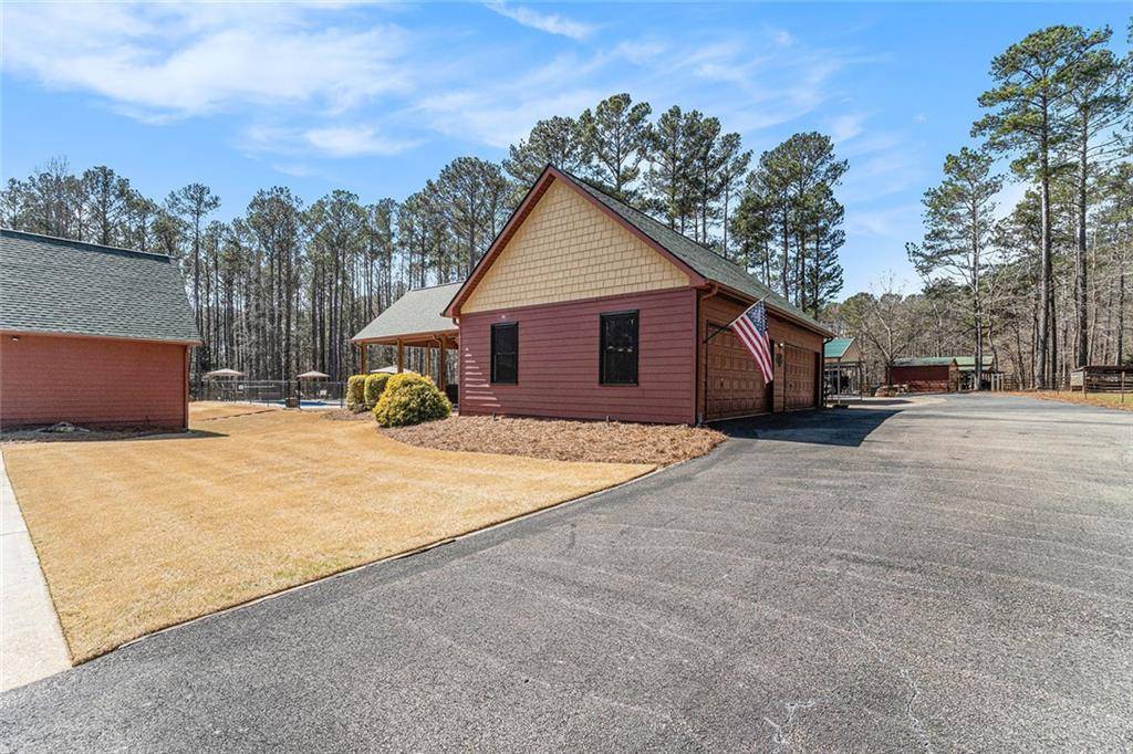 Jackson, GA 30233,430 Moccasin Gap RD