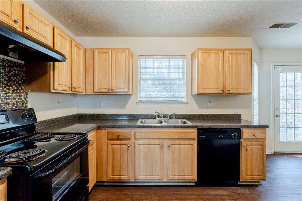 Atlanta, GA 30349,445 Skif Pond CT