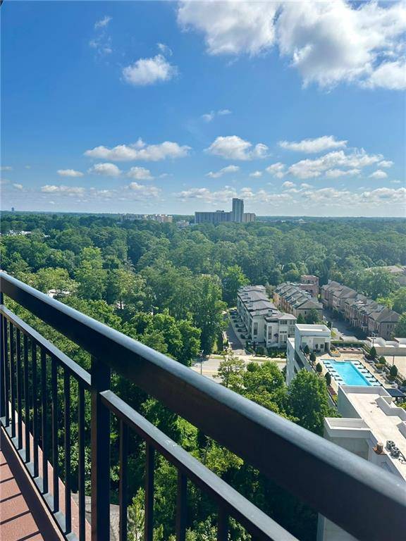 Atlanta, GA 30326,3481 Lakeside DR NE #2303