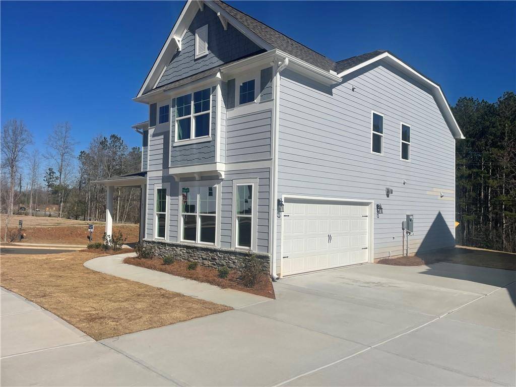 Ball Ground, GA 30107,381 Conifer LN