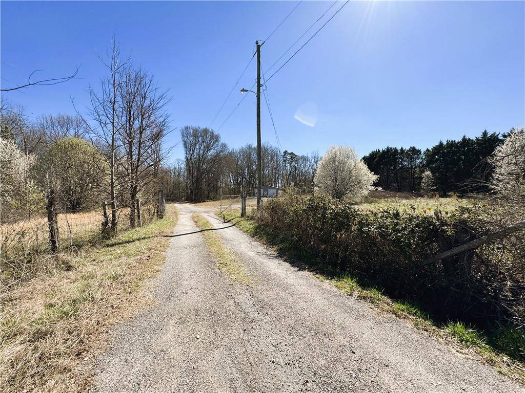 Commerce, GA 30529,5088 Highway 82 SPUR