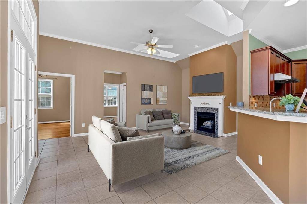 Woodstock, GA 30188,343 Glens WAY