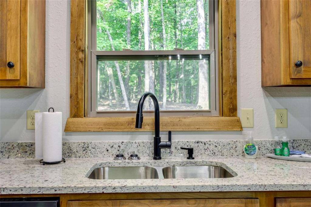 Ellijay, GA 30540,736 Mooring DR