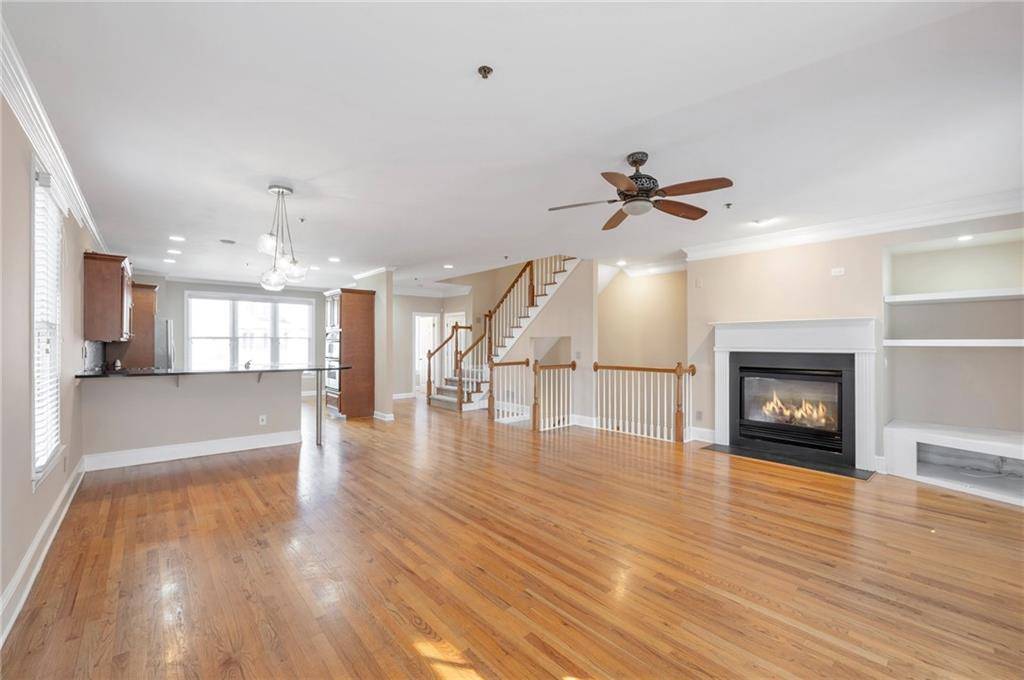 Mableton, GA 30126,572 Vinings Estates DR SE #B9